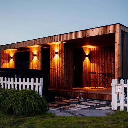 Gabriela Goscinne Z Basenem Habitación en casa particular Łeba