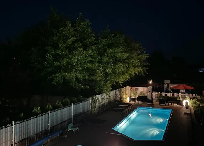 Gabriela Goscinne Z Basenem Rum i privatbostad Łeba