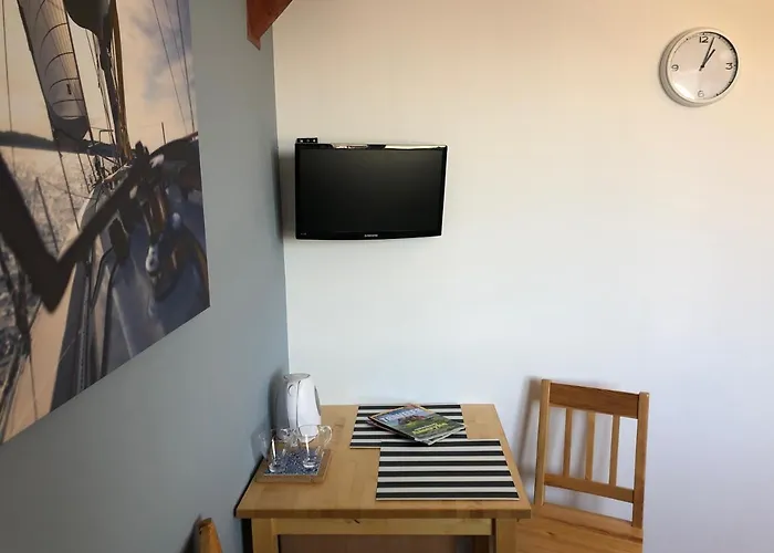 Gabriela Goscinne Z Basenem *